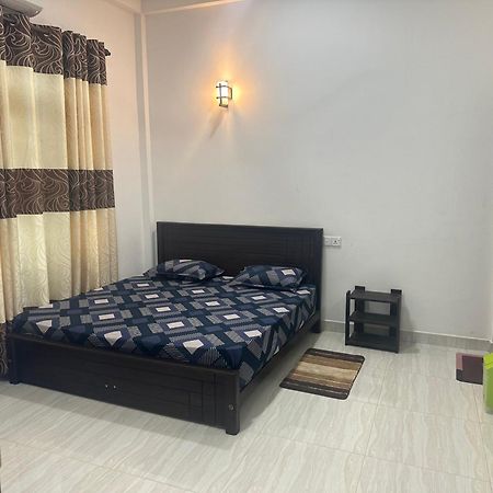 S N S Guest House Galewela 外观 照片