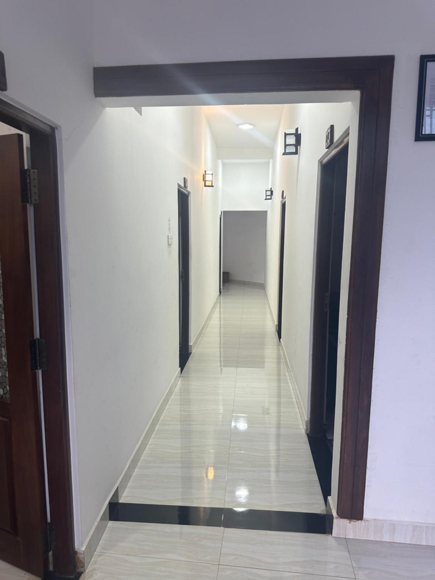 S N S Guest House Galewela 外观 照片